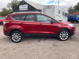 2019 Ford Kuga 1.5t Ecoboost Titanium Edition SUV 5dr Petrol Manual Euro 6 (s/s) (150 Ps) in Red — image 5