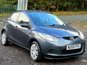 2009 Mazda Mazda2 1.3 Ts Hatchback 5dr Petrol Manual Euro 4 (75 Ps) in Grey — image 4