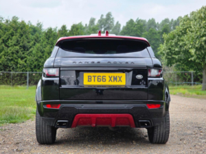 2016 Land Rover Range Rover Evoque 2.0 Td4 Ember Special Edition Auto 4WD Euro 6 (s/s) 5dr in Black — image 5