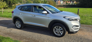 2016 Hyundai Tucson 1.6 Gdi Blue Drive Se Nav SUV 5dr Petrol Manual Euro 6 (s/s) (132 Ps) in Silver — image 2