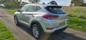 2016 Hyundai Tucson 1.6 Gdi Blue Drive Se Nav SUV 5dr Petrol Manual Euro 6 (s/s) (132 Ps) in Silver — image 4