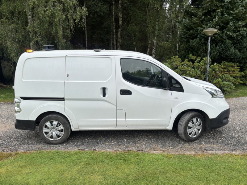 2019 Nissan E-Nv200 40kwh Acenta in White — image 1