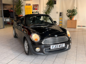 2013 MINI Convertible 1.6 Cooper D Convertible in Black — image 3