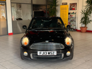 2013 MINI Convertible 1.6 Cooper D Convertible in Black — image 4