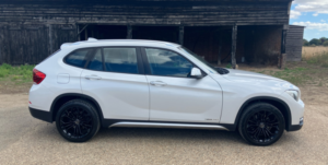 2013 BMW X1 2.0 X1 Xdrive20d Xline in White — image 3