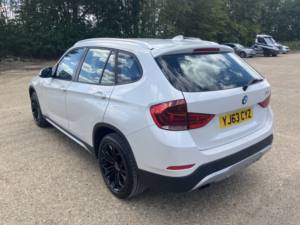 2013 BMW X1 2.0 X1 Xdrive20d Xline in White — image 4