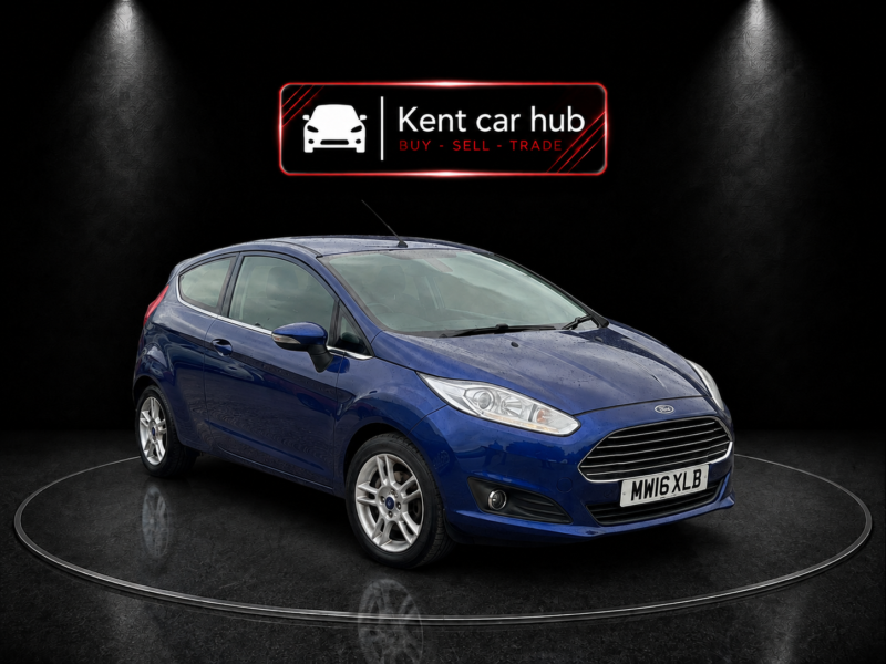 2016 Ford Fiesta 1.25 Zetec in Blue — image 1
