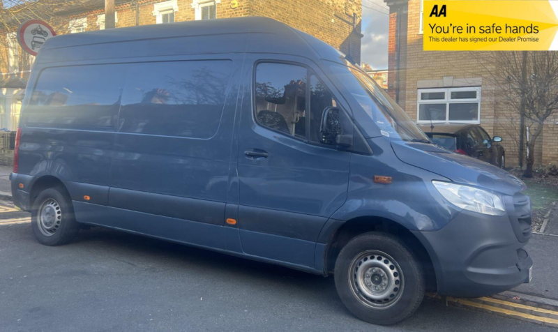 2018 Mercedes-Benz Sprinter 2.1 314 Cdi Mwb in Grey — image 1