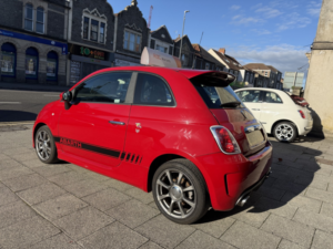 2015 Abarth 595 1.4 Abarth 595 1.4 Tjet 140 Hp in Red — image 3