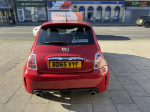 2015 Abarth 595 1.4 Abarth 595 1.4 Tjet 140 Hp in Red — image 4