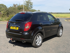 2012 Ssangyong Korando 2.0 D Es in Black — image 3