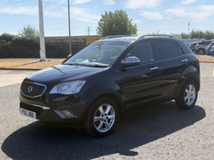2012 Ssangyong Korando 2.0 D Es in Black — image 6