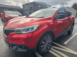 2016 Renault Kadjar 1.2 Signature Nav Tce 130 in Red — image 4