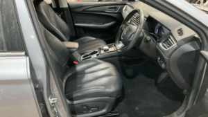 2021 MG Mg5 52.5kwh Exclusive Auto 5dr in Silver — image 4