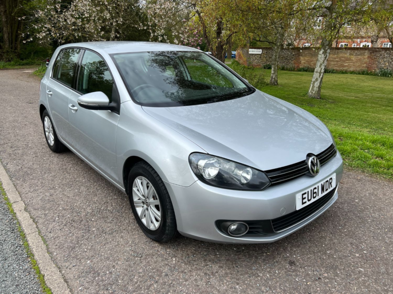2011 Volkswagen Golf S Tsi in Silver — image 1