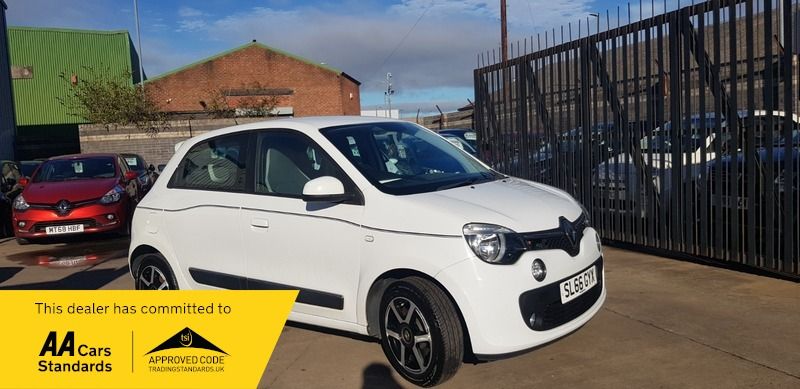 2016 Renault Twingo 1.0l Dynamique Sce S/s Hatchback 5dr Petrol Manual Euro 6 (70 Bhp) in White — image 1