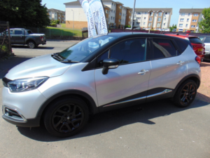 2015 Renault Captur 0.9 Signature Energy Tce 90 * Only 36850 Miles * Mot June 2027 * Full Service History * Finance Avai in Silver — image 6
