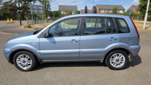 2008 Ford Fusion 1.6 Zetec Climate in Blue — image 4