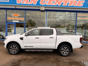 2021 Ford Ranger 2.0 Ecoblue Wildtrak Pickup Double Cab 4dr Diesel Auto 4WD Euro 6 213 Ps in White — image 3