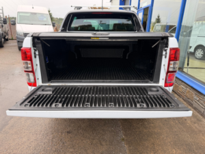 2021 Ford Ranger 2.0 Ecoblue Wildtrak Pickup Double Cab 4dr Diesel Auto 4WD Euro 6 213 Ps in White — image 6