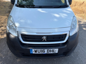 2016 Peugeot Partner 1.6 Hdi 850 Professional L1 4dr in White — image 5