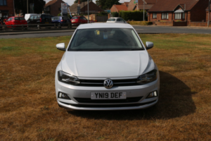 2019 Volkswagen Polo 1.6 Tdi Sel in Silver — image 3