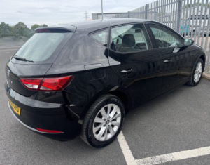 2019 SEAT Leon 1.5 Tsi Evo Se in Black — image 5