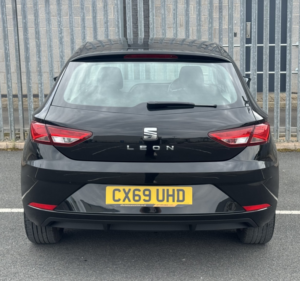 2019 SEAT Leon 1.5 Tsi Evo Se in Black — image 6