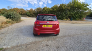 2016 Kia Venga 1.6 4 in Red — image 4