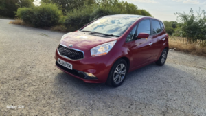 2016 Kia Venga 1.6 4 in Red — image 6