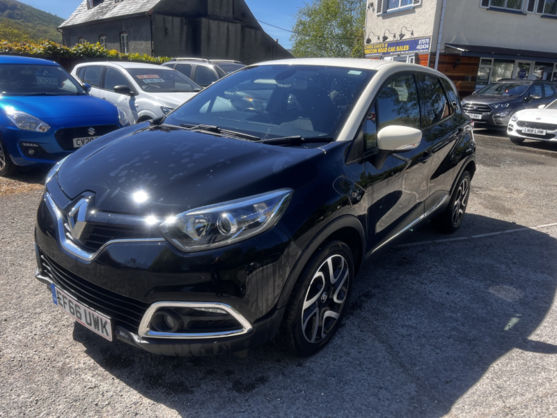 2016 Renault Captur 0.9 Dynamique S Nav Tce 90 in Black — image 1