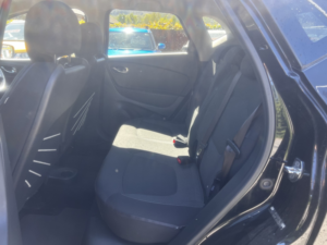 2016 Renault Captur 0.9 Dynamique S Nav Tce 90 in Black — image 5