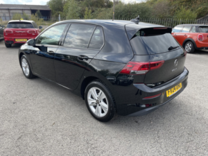 2024 Volkswagen Golf 1.0 Tsi Life in Black — image 3