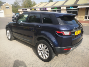 2017 Land Rover Range Rover Evoque 2.0 Ed4 Se in Blue — image 3