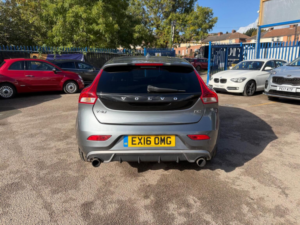 2016 Volvo V40 2.0 D2 R-Design Lux Euro 6 (s/s) 5dr in Grey — image 5