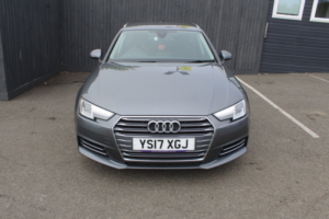 2017 Audi A4 Avant 2.0 Tdi Ultra Sport in Grey — image 5