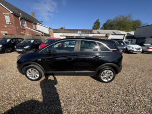 2020 Vauxhall Crossland X 1.5 Turbo D Business Edition Nav in Black — image 6