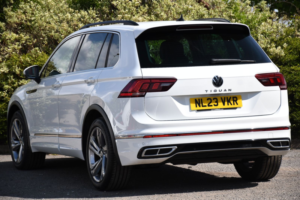 2023 Volkswagen Tiguan 1.5 Tsi R-Line Edition SUV 5dr Petrol DSG Euro 6 (s/s) (150 Ps) in White — image 3
