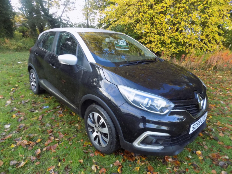 2018 Renault Captur 0.9 Tce Energy Play Euro 6 (s/s) 5dr in Black — image 1