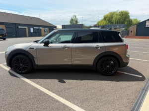 2016 MINI Clubman 1.5 Cooper Euro 6 (s/s) 6dr in Silver — image 5