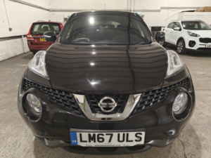 2017 Nissan Juke 1.5 Dci Tekna in Black — image 3