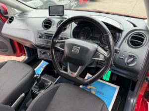 2014 SEAT Ibiza 1.2 Tsi Fr Euro 5 5dr in Red — image 3