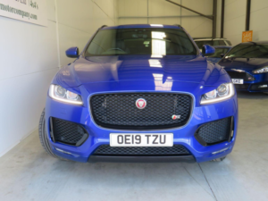 2019 Jaguar F-Pace 3.0 D300 V6 S Auto AWD Euro 6 (s/s) 5dr in Blue — image 2