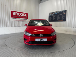 2017 Volkswagen Golf Sv 1.0 Tsi Se Bluemotion Euro 6 (s/s) 5dr in Red — image 5