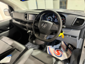2021 Vauxhall Vivaro 2.0 Turbo D 3100 Dynamic L2 H1 Euro 6 (s/s) 6dr in White — image 2