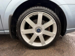 2006 Ford Mondeo 2.0 Ghia X Estate 5dr Petrol Manual (193 G/km, 143 Bhp) in Blue — image 4