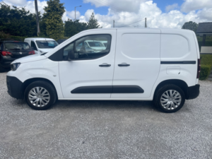 2021 Peugeot Partner 1.5 Bluehdi 1000 Professional in White — image 5