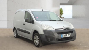 2018 Citroen Berlingo 1.6 Bluehdi 625 Enterprise L1 5dr in Silver — image 2