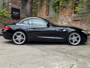 2011 BMW Z4 2.5 Z4 Sdrive23i M Sport Highline Edition in Black — image 4