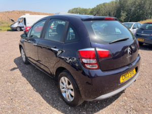 2013 Citroen C3 1.4 Hdi Vtr+ Euro 5 5dr in Blue — image 5